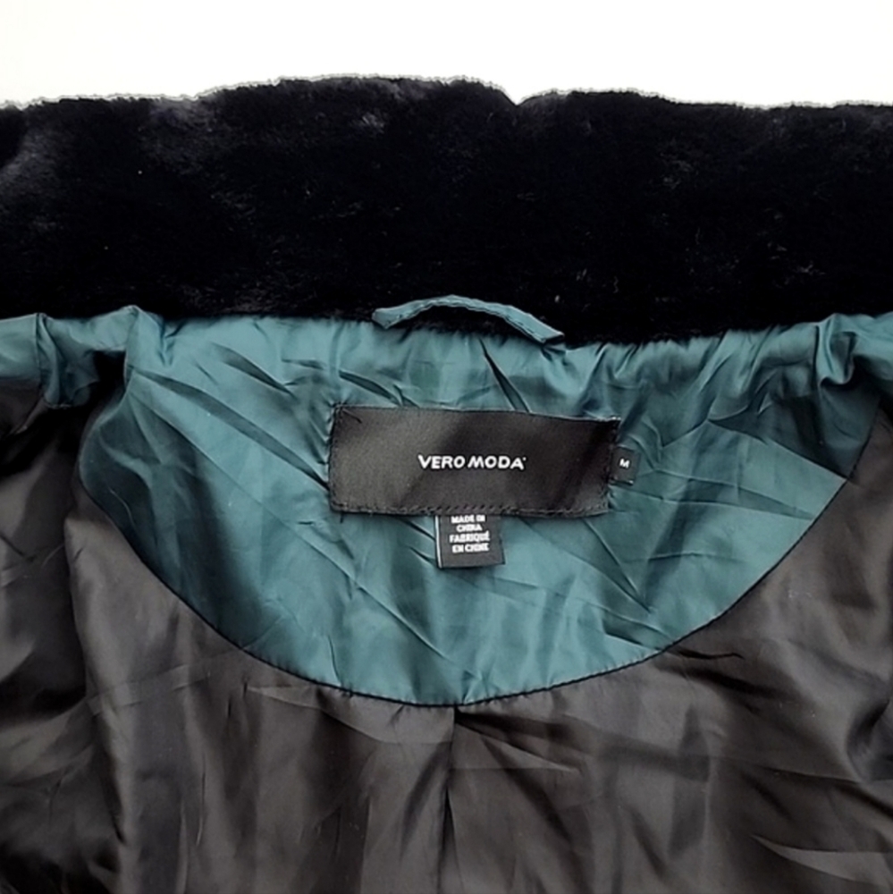 Vero Moda Women's Quilted Winter Emerald Green Jacket Black Faux Fur Collar M - Picture 11 of 14